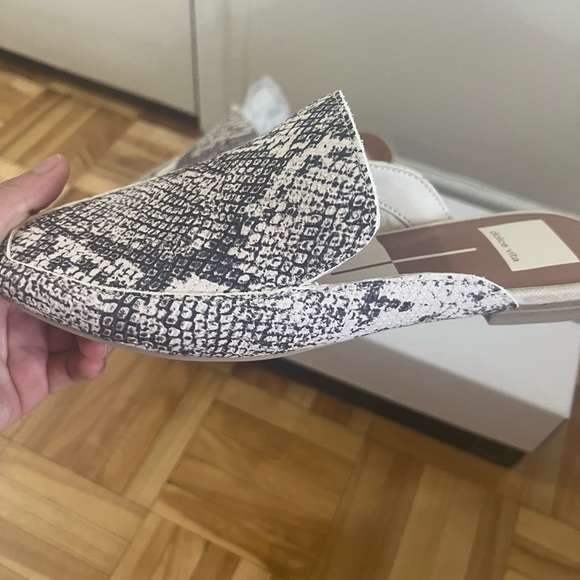 Mules - Picture 2 of 5